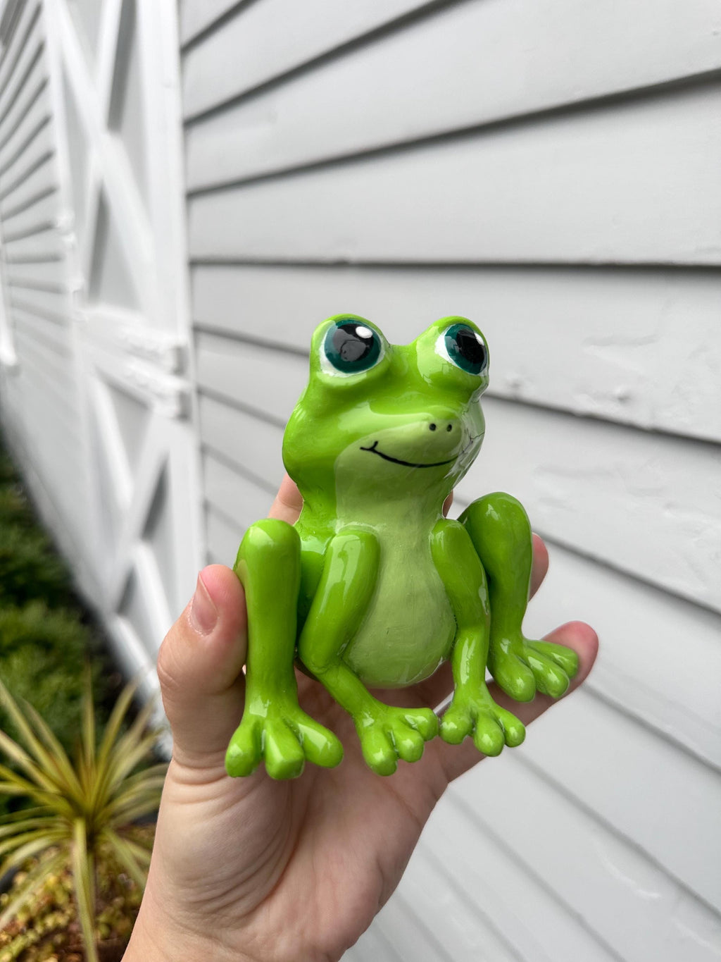 Frog Glasses Holder