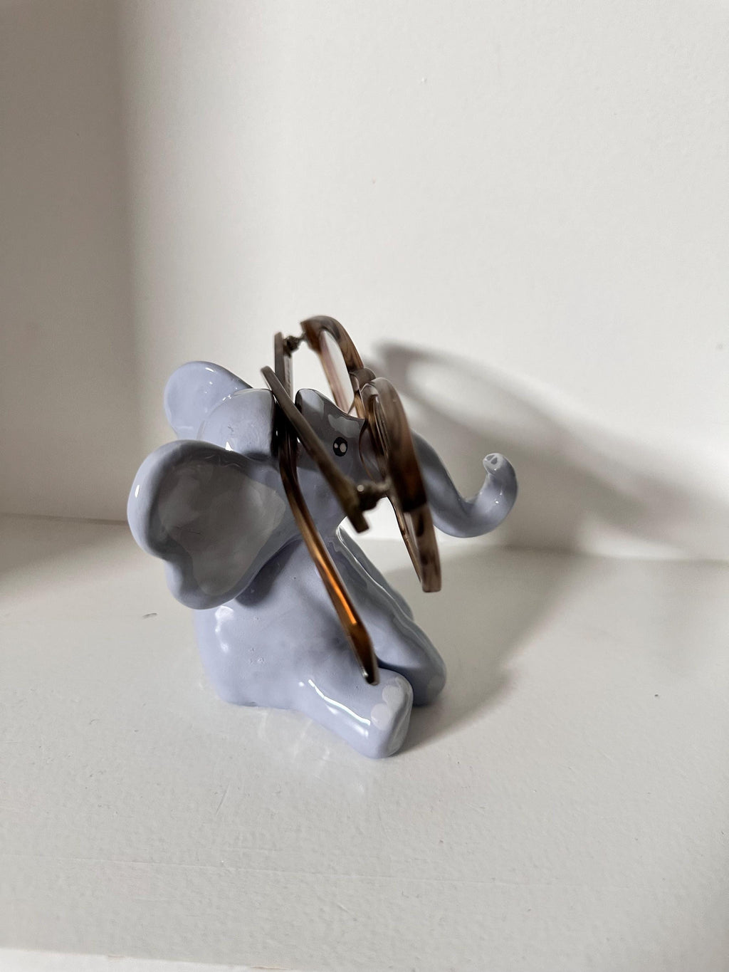 Elephant Glasses Holder