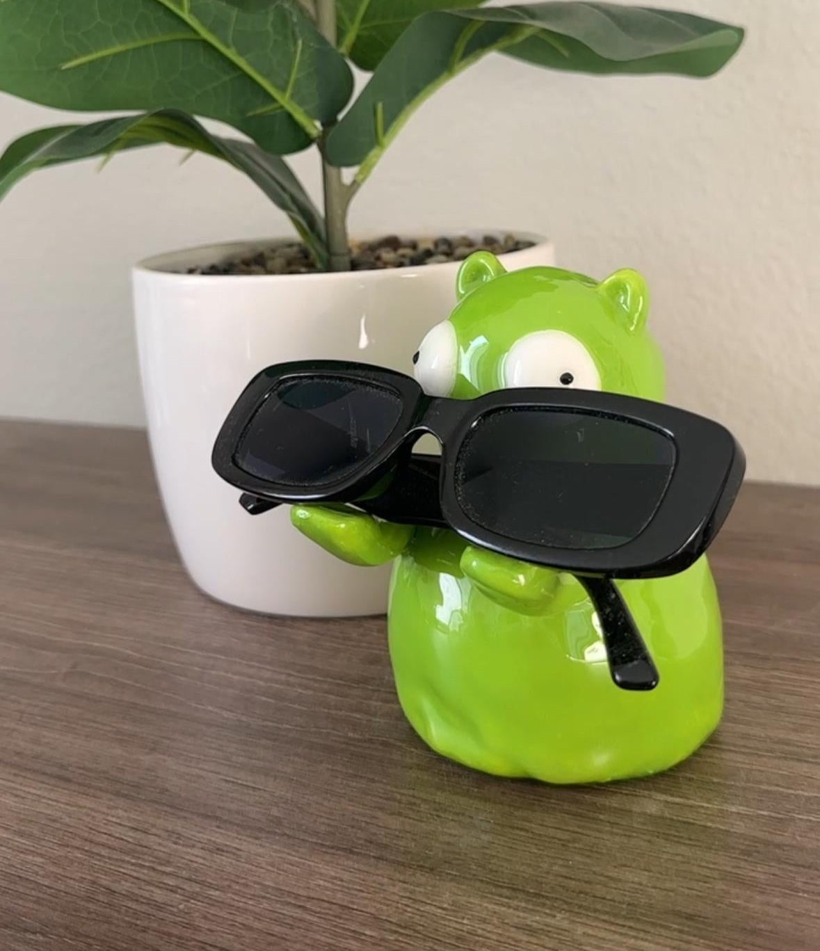 Kuchi Kopi Glasses Holder